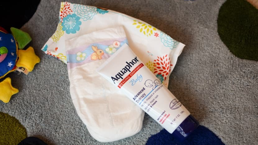 Aquaphor Baby Healing Ointment
